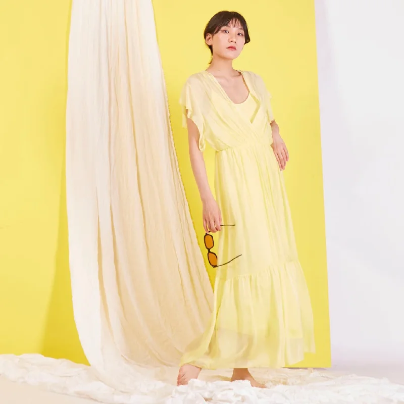 LIGHTYELLOW
