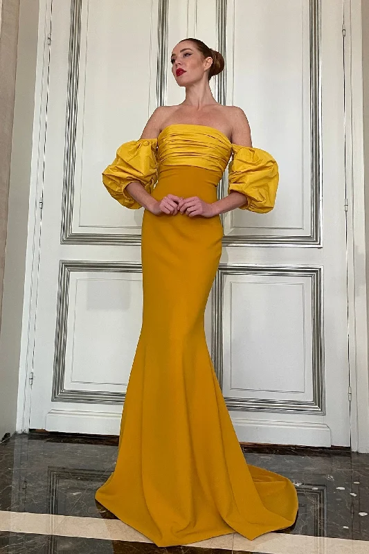 Bustier top sweep train dress